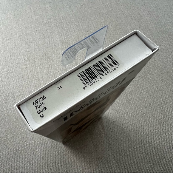 WOLFORD Black Cotton Contour String Thong - Picture 5 of 9